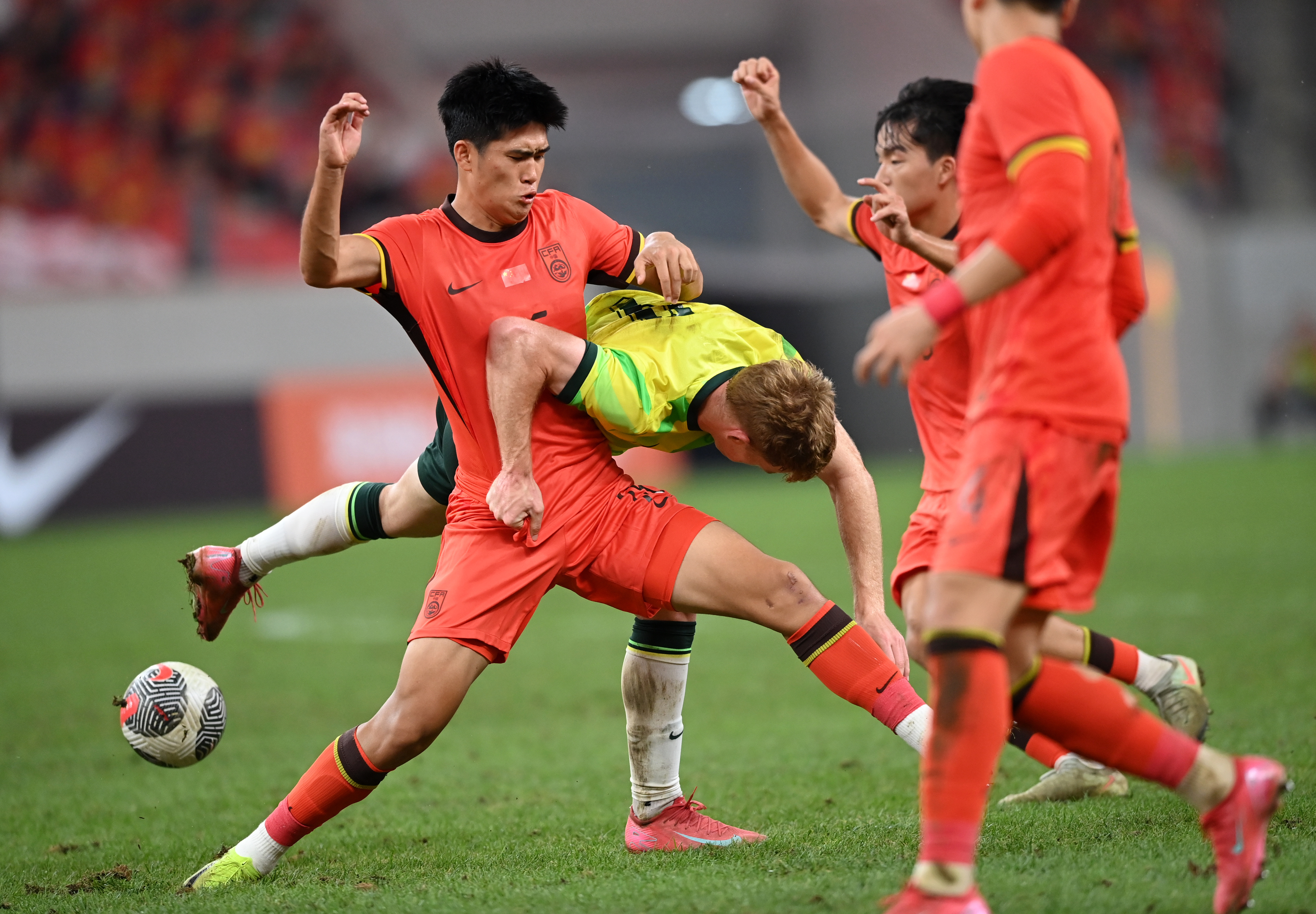 在线游戏-亚洲足球俱乐部联赛中的荣耀之战(亚洲足球俱乐部联赛中的荣耀之战是什么)